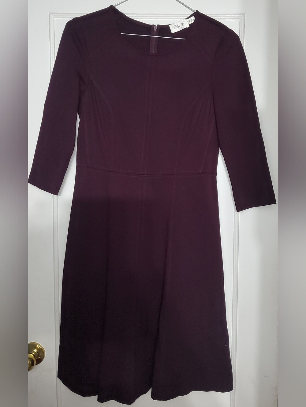 Eliza J Women Fit Flare Dress 3/4 Sleeve. Knee Length Size 10 Royal Deep Purple